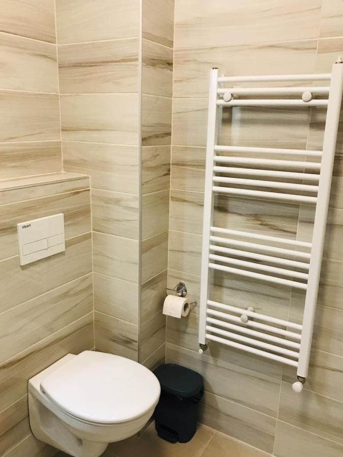 Piatra Craiului Residence Zărneşti Esterno foto