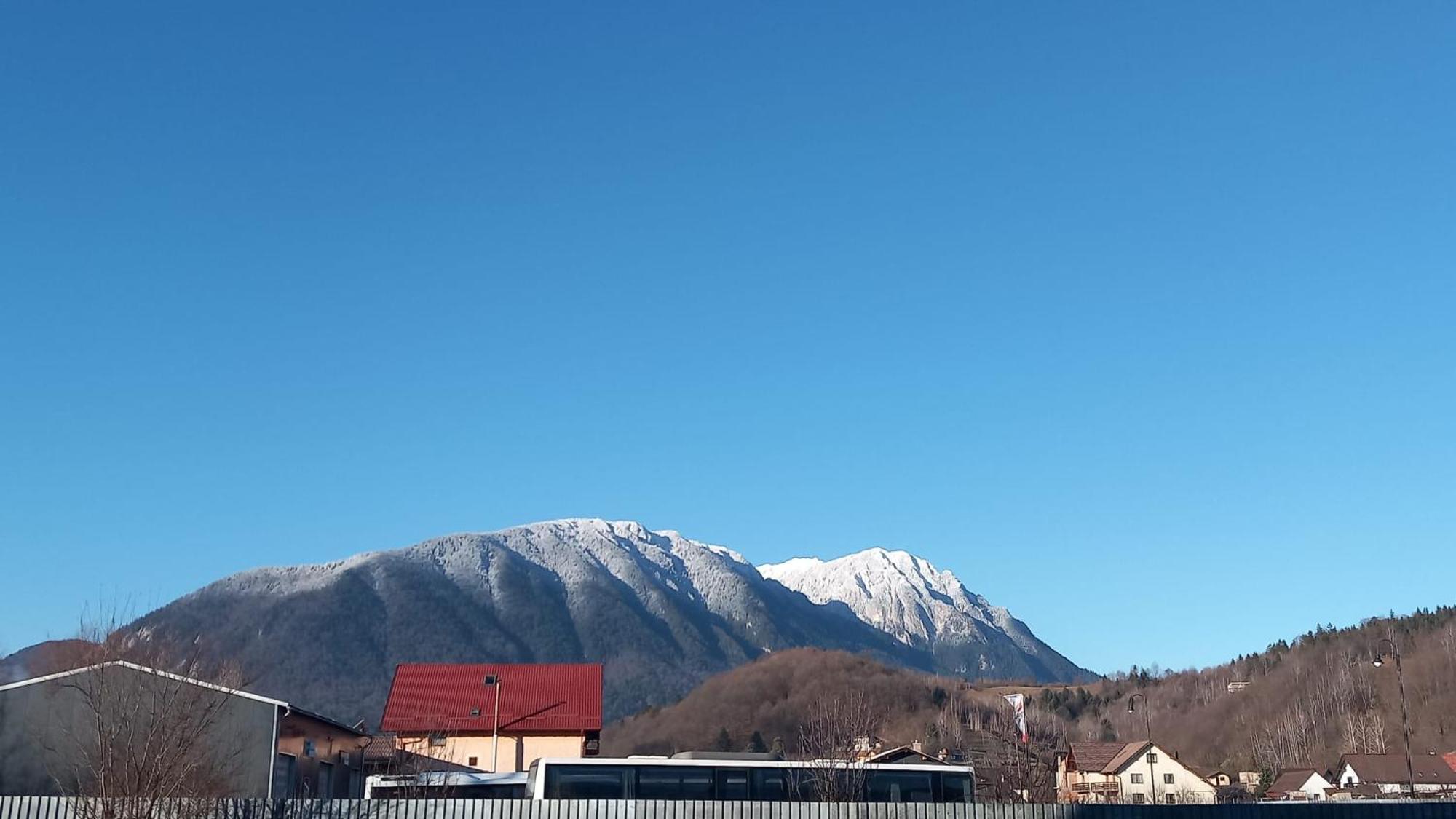 Piatra Craiului Residence Zărneşti Esterno foto